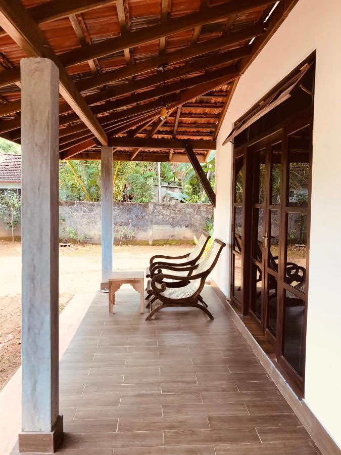 Villa Sea Side Beruwala Exterior foto